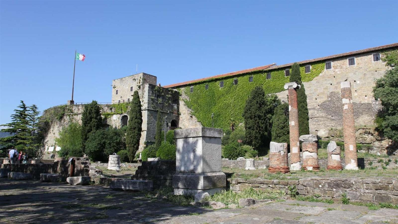 Appartamento Al Castello ترييستي المظهر الخارجي الصورة