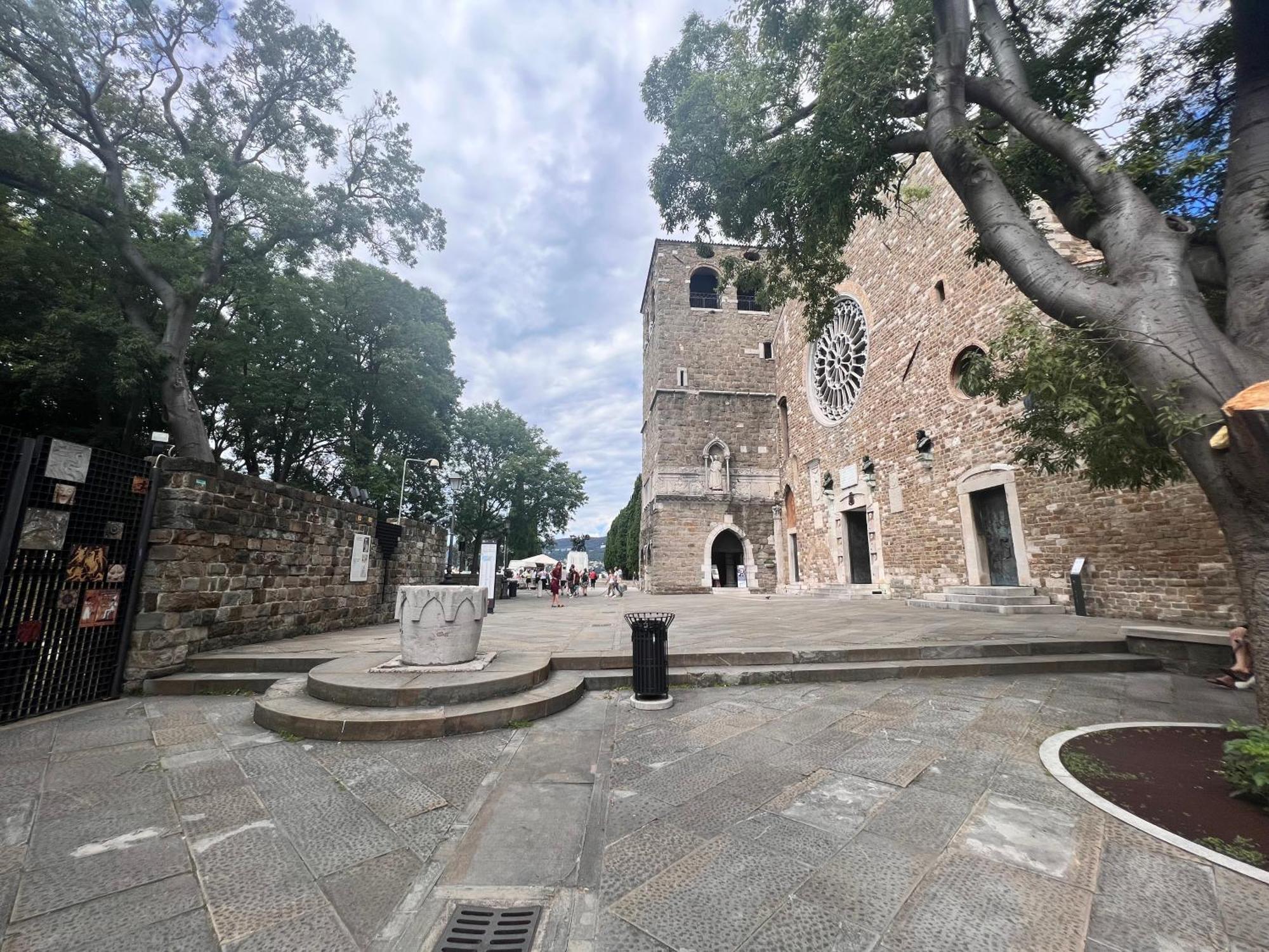 Appartamento Al Castello ترييستي المظهر الخارجي الصورة